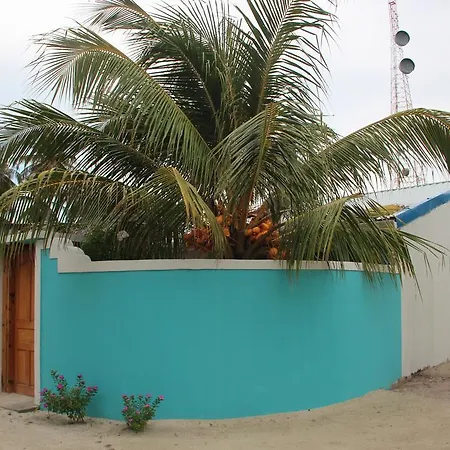 Cokes Beach House Affittacamere